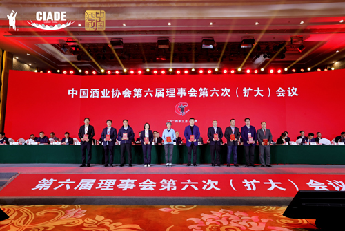 40e3bb39242bb12095e5cea4a816200